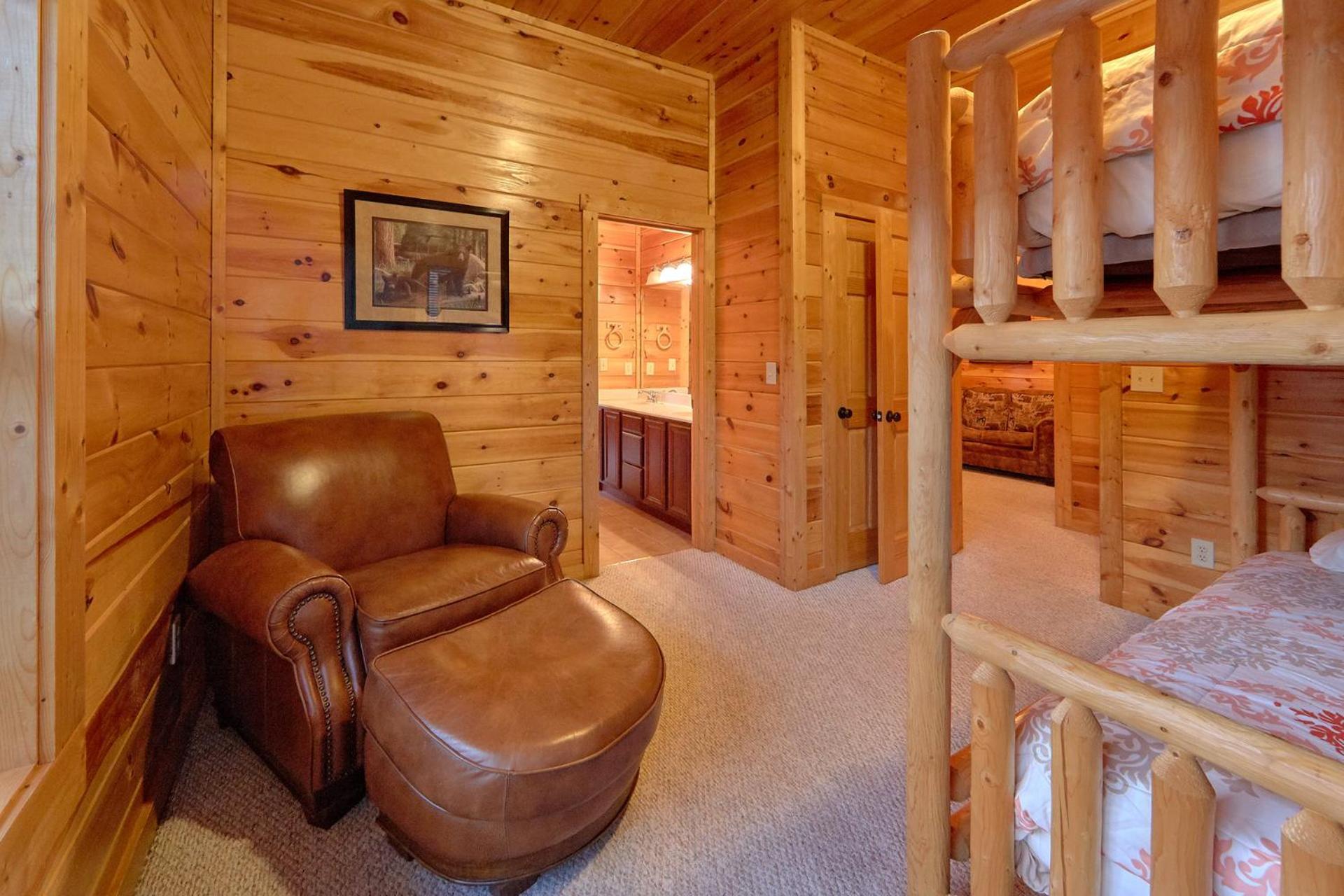 Misty Mountain Lodge Holiday Home ガトリンバーグ エクステリア 写真